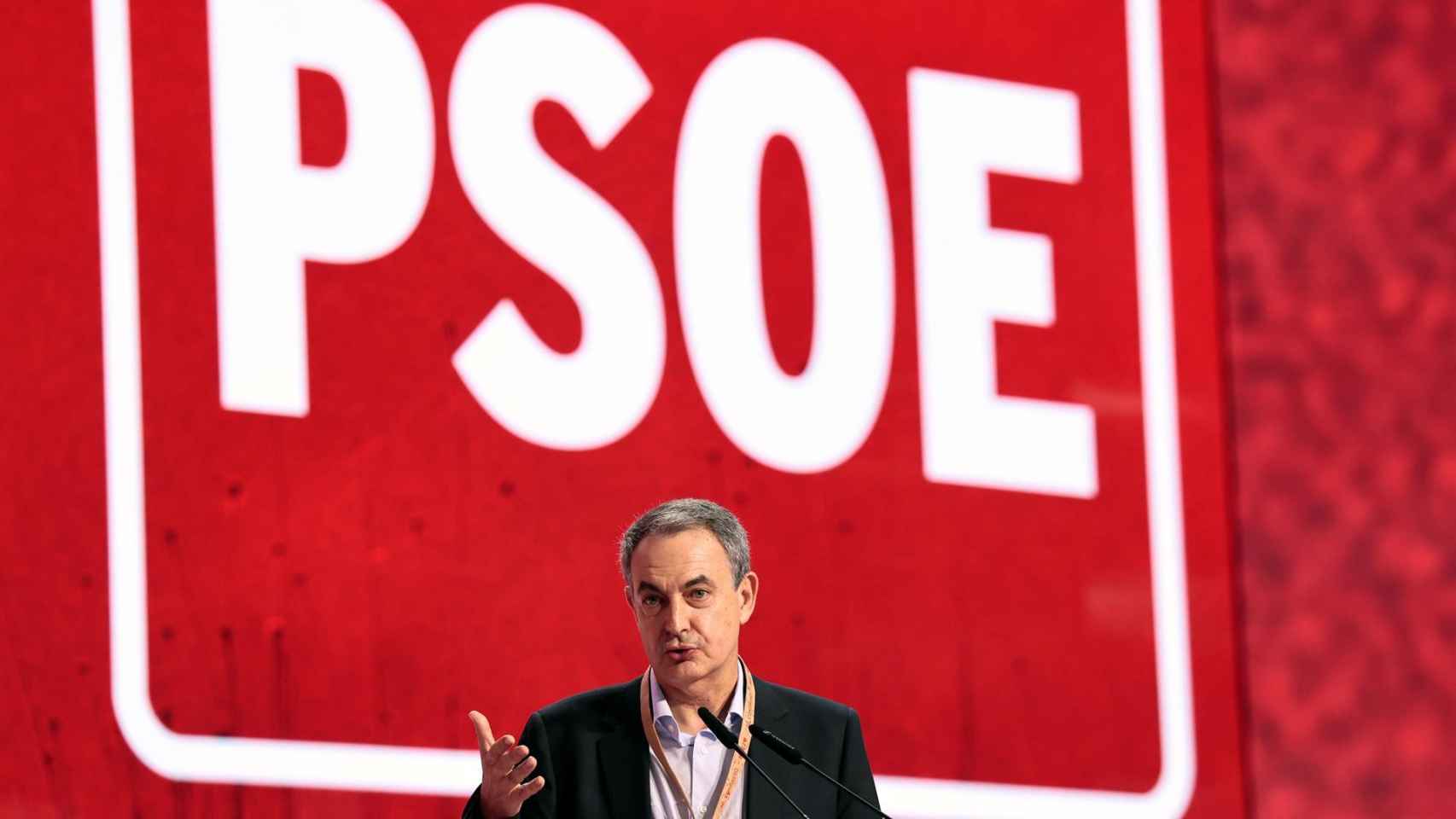 El ex presidente del Gobierno, José Luis Rodriguez Zapatero, durante su intervención.