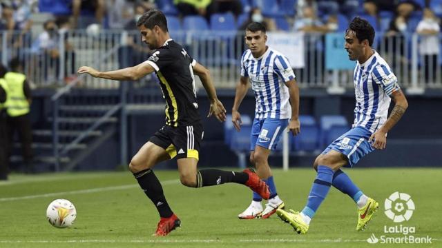 El exmalaguista Adrián González regresó a La Rosaleda con el Zaragoza.