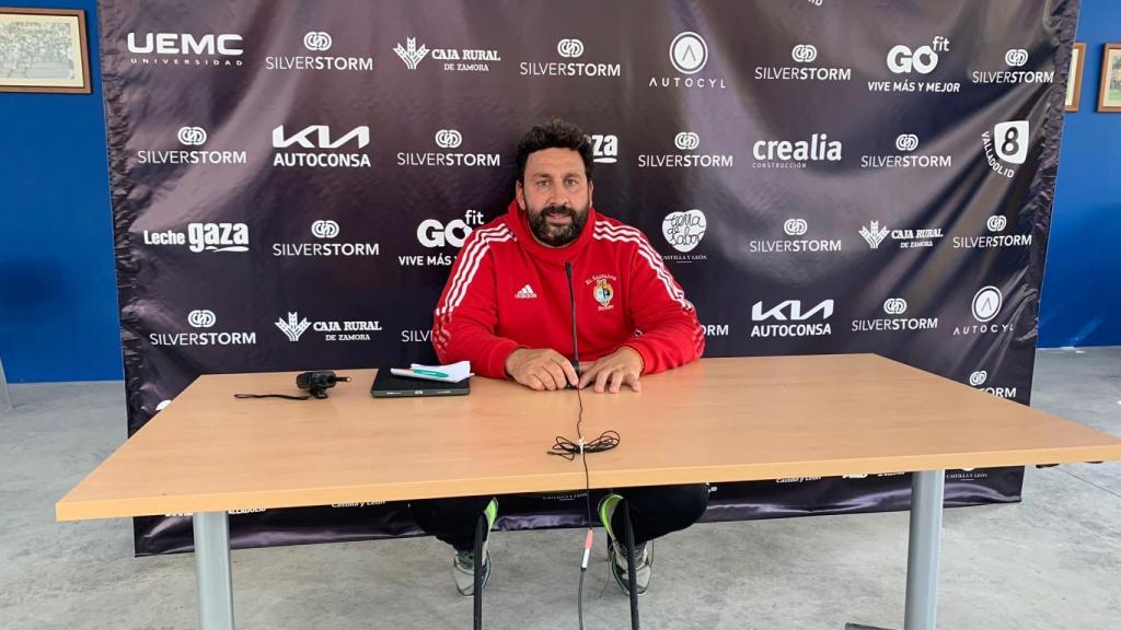 Juan Carlos Pérez, en la rueda de prensa