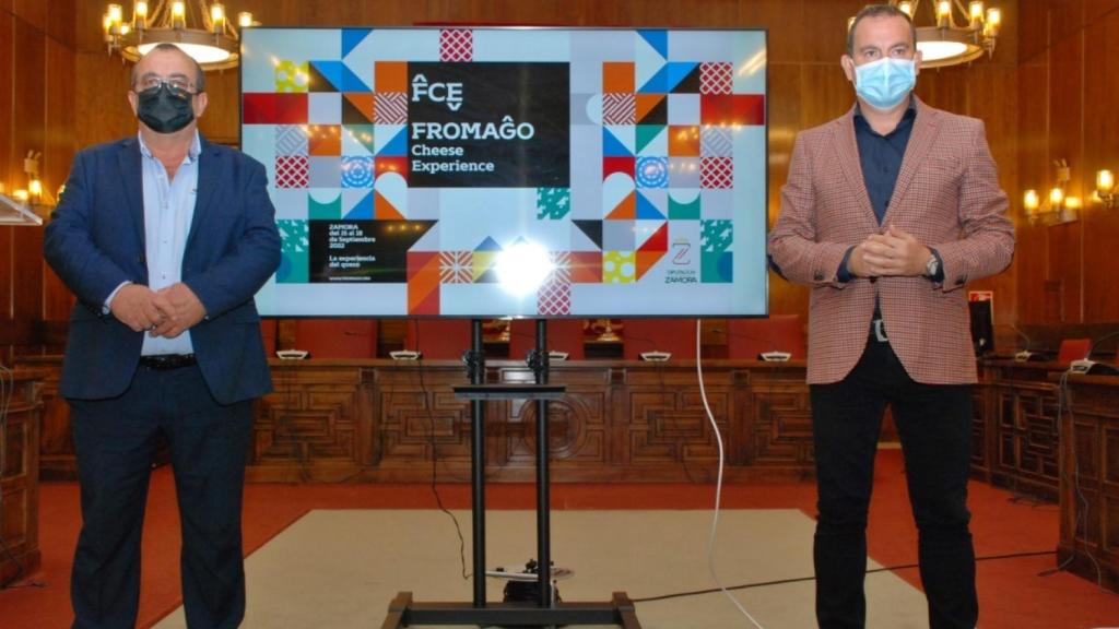Presentación de la Feria con el diputado de Agricultura y el presidente de la Diputación