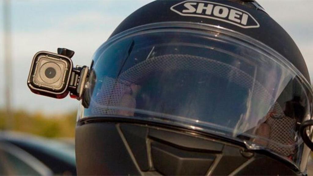 Casco con la cámara Go Pro