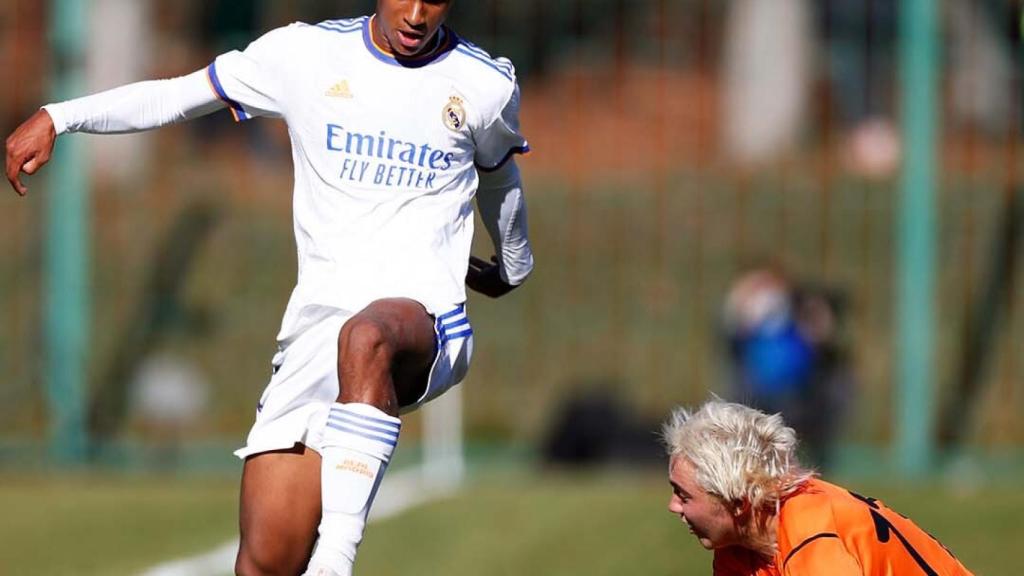 Peter Federico, contra el Shakhtar Donetsk