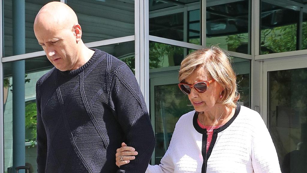 Gustavo, siempre pendiente de María Teresa Campos.
