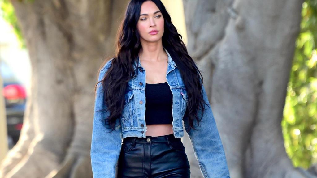 Megan Foz en las calles de Hollywood.
