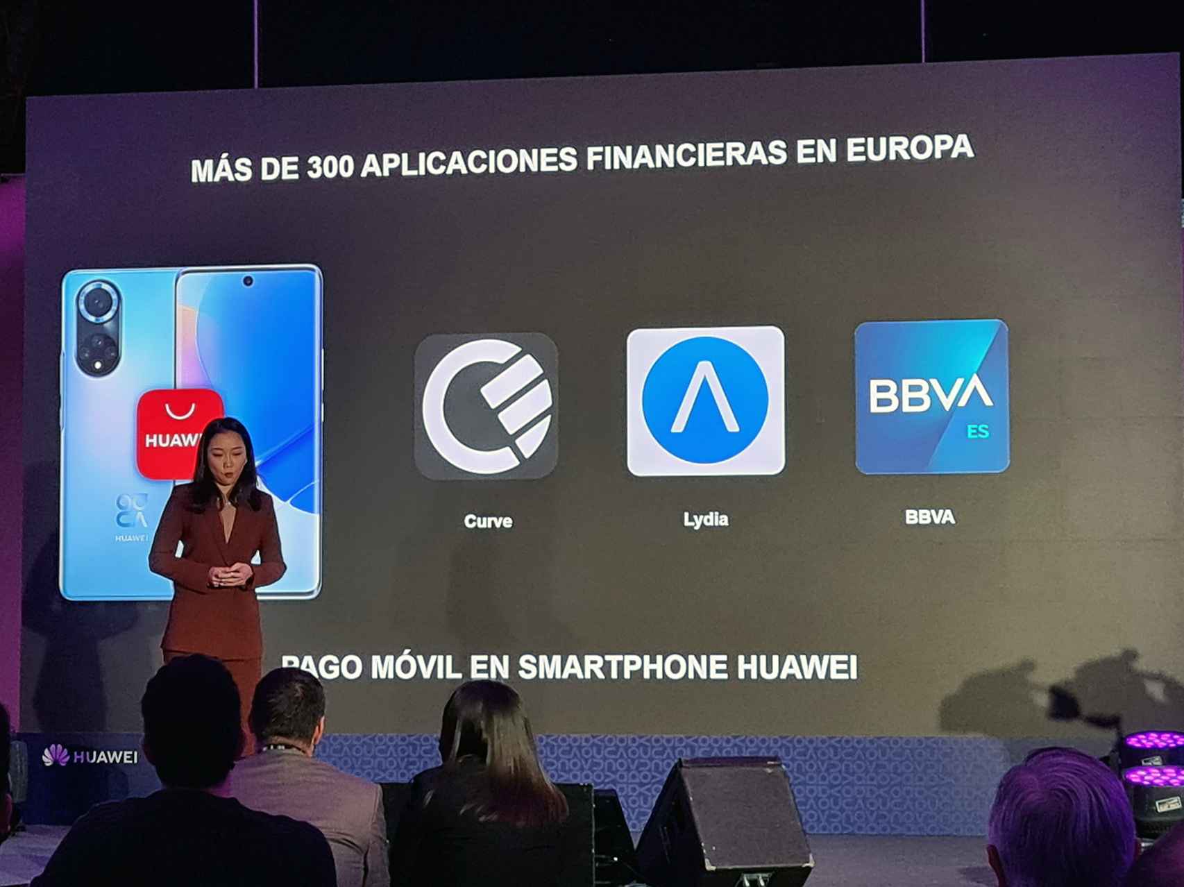 Some of Huawei's banking apps in Europe with HarmonyOS