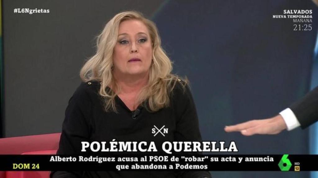 Elisa Beni se resistió a acatar las pautas fijadas por el presentador en el plató.