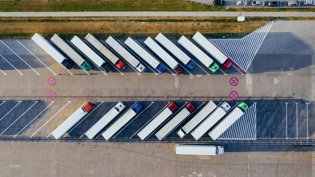 Los transportistas valencianos piden al Gobierno medidas excepcionales ante la crisis del sector