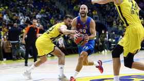 Nick Calathes, en el Fenerbahce - Barcelona Basket de la Euroliga 2021/2022