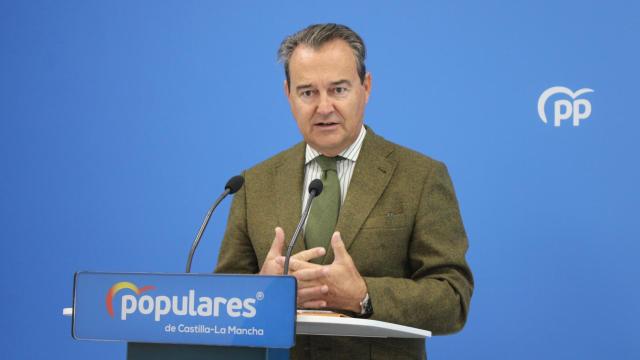 Rueda de Prensa de Agustín Conde.1