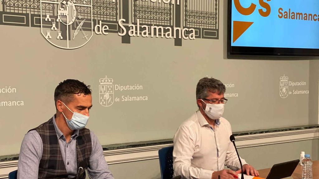 Los diputados de Ciudadanos Jesús de San Antonio y Manuel Hernández