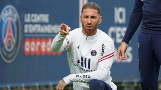 Sergio Ramos, en un entrenamiento con el PSG