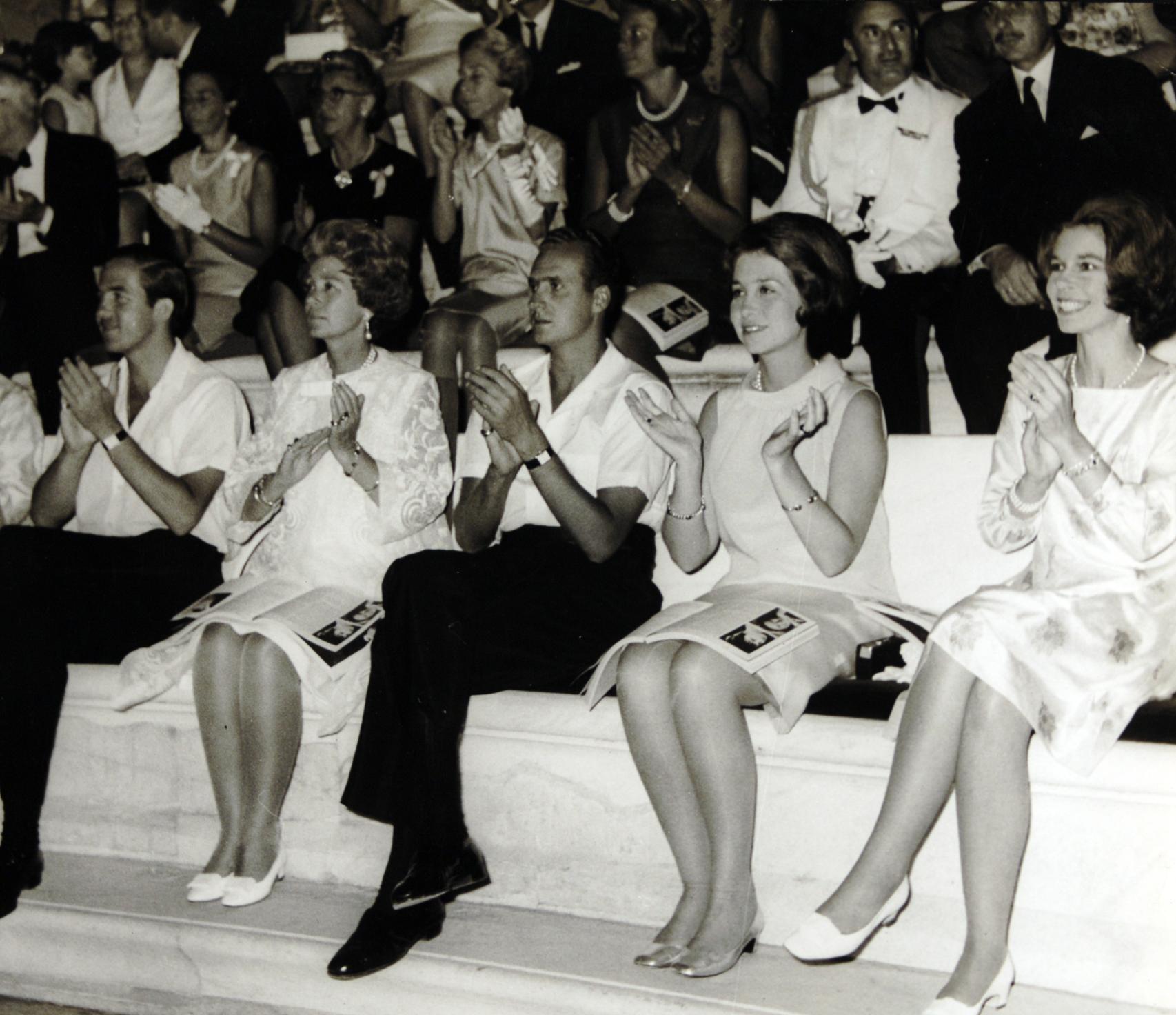 Constantino, la reina Federica, Juan Carlos, Sofía e Irene, en una imagen de archivo.