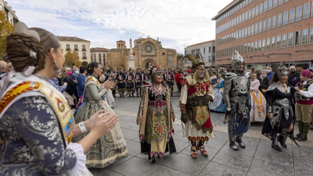 Moros Y Cristianos Acercan La Cultura Valenciana A Ávila