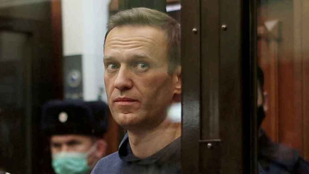 El opositor ruso Navalny en uno de los múltiples juicios a los que se ha sometido.