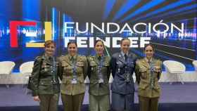Las comandantes de las Fuerzas Armadas que han participado en la mesa de FEINDEF.