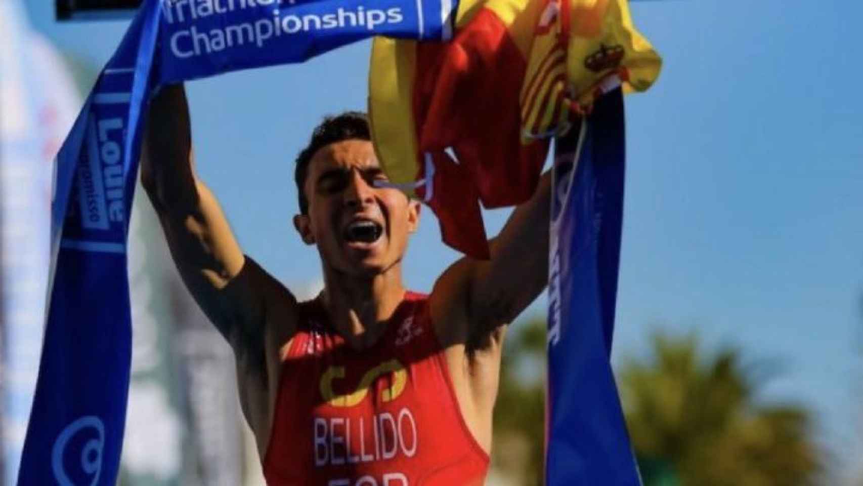 Igor Bellido celebra su victoria