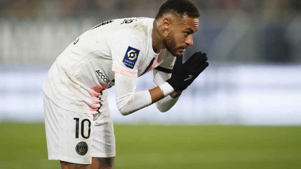 Neymar dedica su gol a una cantante brasileña fallecida