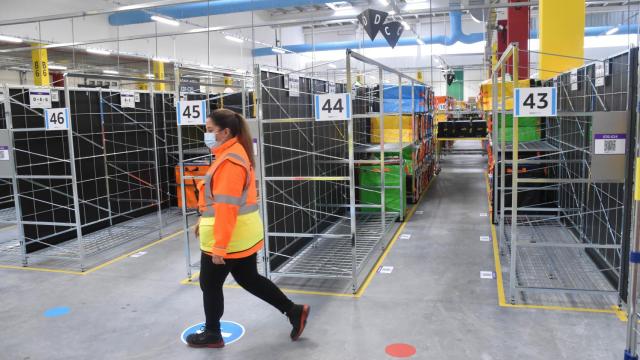 Fotogalería | Nuevo centro de última milla de Amazon en Valladolid