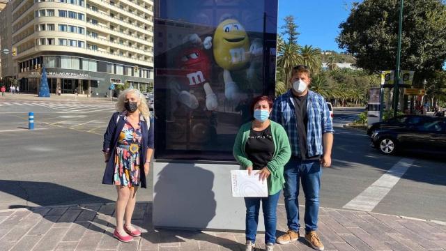 Los tres concejales de la coalición de Podemos e IU en el Ayuntamiento de Málaga.