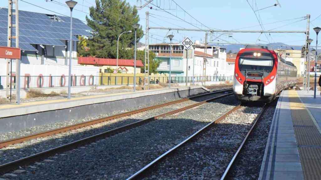 Imagen de archivo de un tren de Cercanías en Málaga