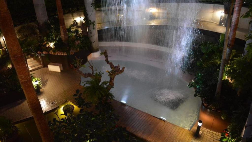 El orquidiario de Estepona es un oasis tropical en mitad de Málaga.