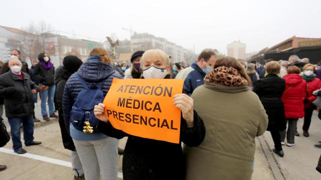 Un grupo de vecinos de Laguna de Duero, Boecillo y Viana exigen una mejor atención sanitaria