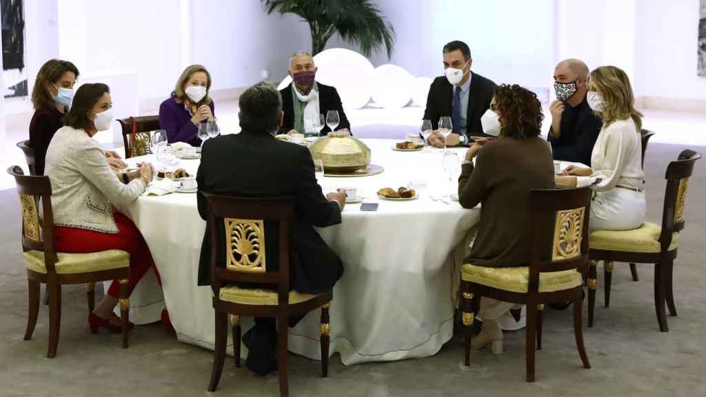Los líderes sindicales desayunan este lunes en La Moncloa con el presidente, Pedro Sánchez, y varios ministros tras el acuerdo de pensiones.