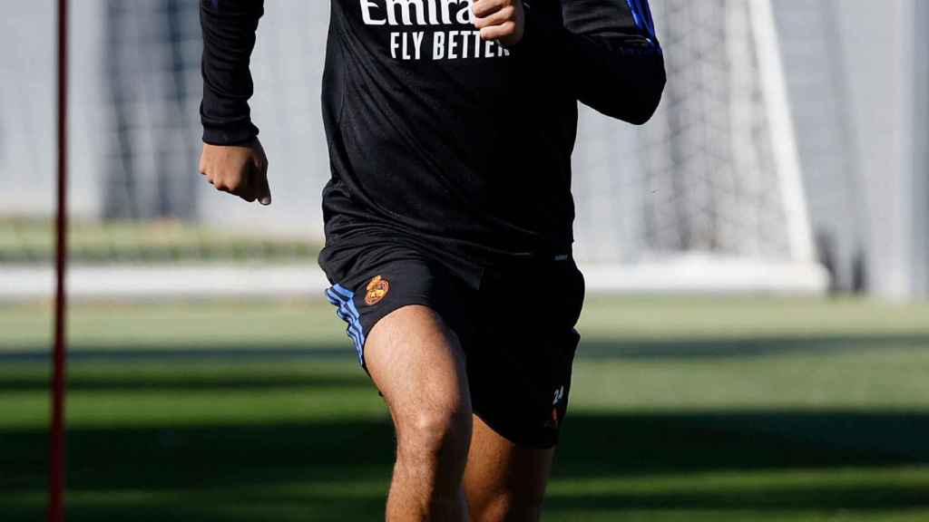 Mariano Díaz entrena en solitario en la Ciudad Real Madrid