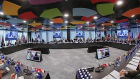 Imagen de una reunión de la Asamblea General en la Sala de Juntas de LaLiga.