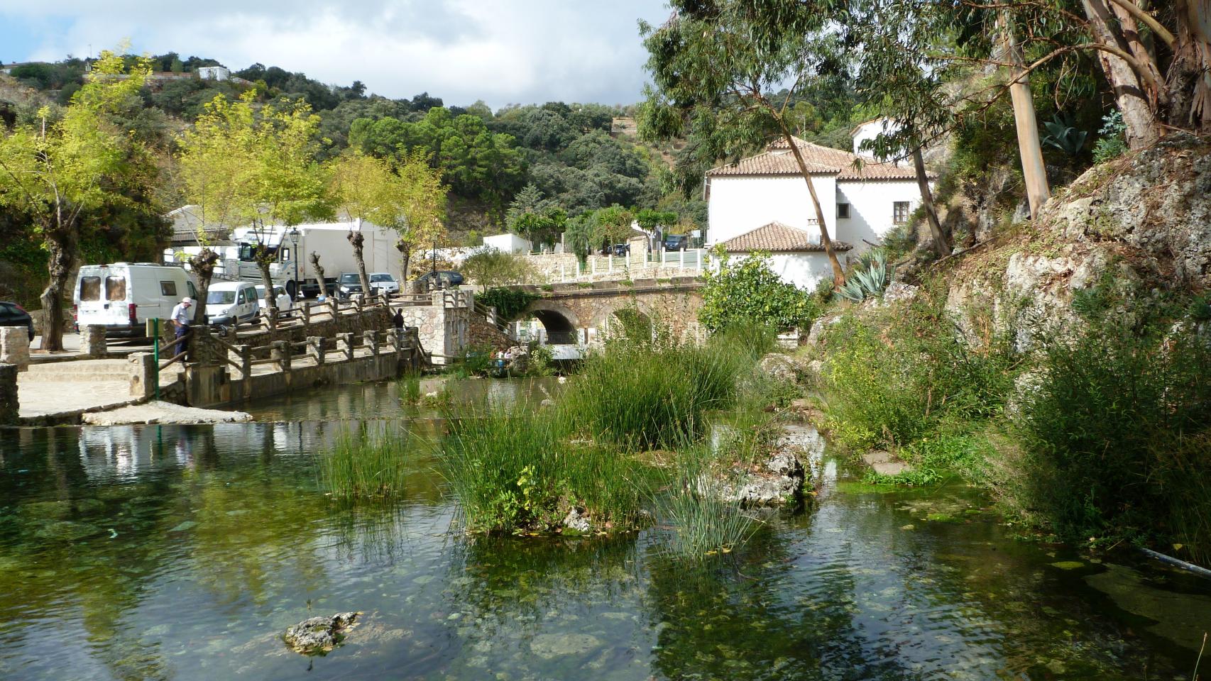 Foto de Nacimiento Río Genal en Igualeja, Málaga