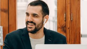 Benjamín Sanchis es el CEO de la plataforma de 'crowdfunding' mediante 'blockchain' Bitstartups.