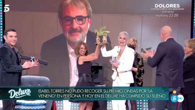 Isabel Torres recibe el premio Ondas en 'Sábado Deluxe': Este caballo me va a sacar de esto
