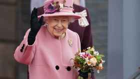 Isabel II ha acudido al doble bautizo de sus bisnietos este domingo en Windsor.