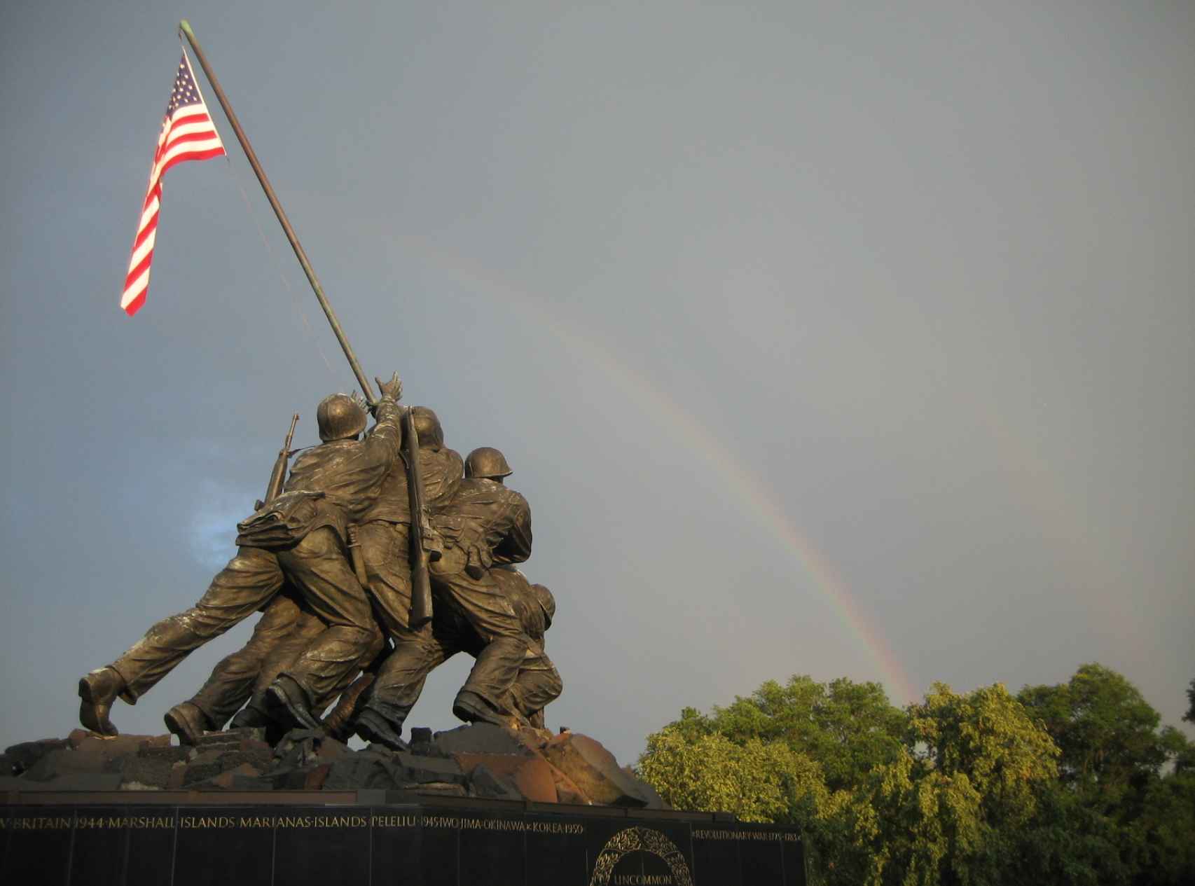 Monumento al Cuerpo de Infantería de Marina en Arlington, Virginia, EEUU.