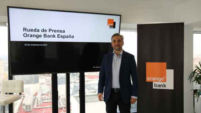 Narciso Perales, director general de Orange Bank, en una rueda de prensa.