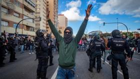 Un manifestante de la huelga del metal en Cádiz.