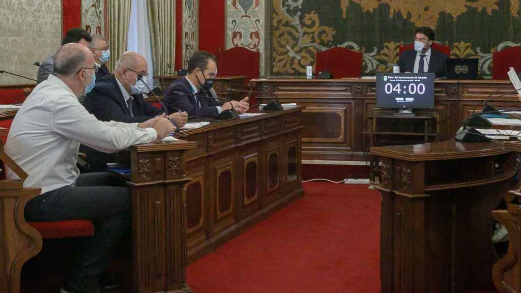 El Pleno de Alicante pide al Gobierno por unanimidad que incluya las obras del parque central en las ayudas europeas Next Generation.