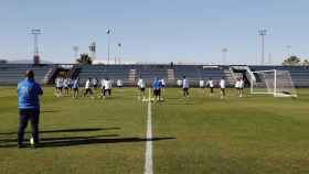 El Málaga CF durante un entrenamiento en la Federación.