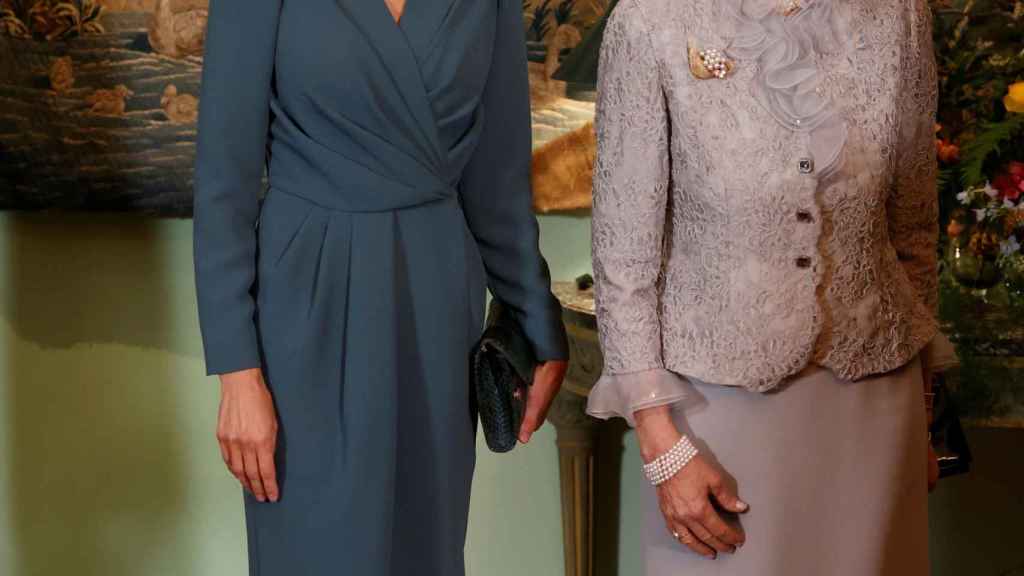La reina Letizia este jueves por la noche en la Embajada Española en Estocolmo.