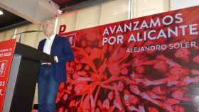 El diputado socialista Alejandro Soler, ayer en el anuncio de su candidatura al PSOE provincial.