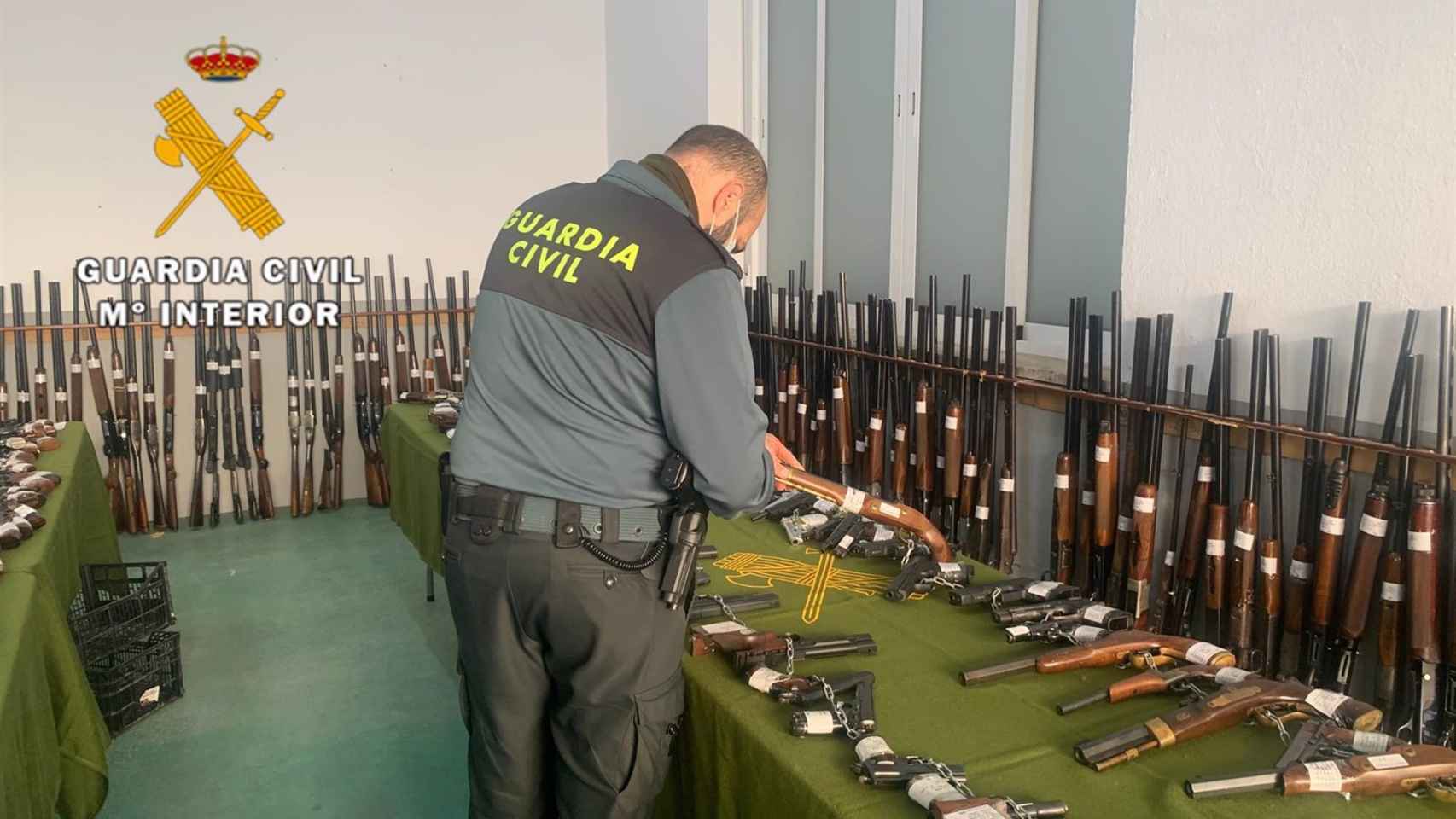 La Guardia Civil de Málaga subastará 814 armas de distintas categorías