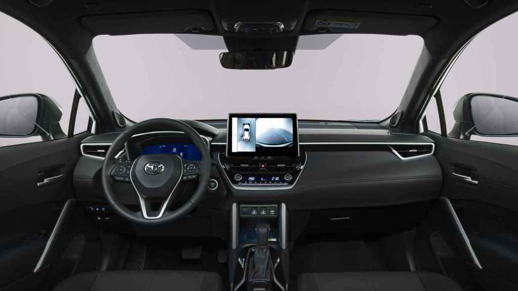 El Toyota Corolla Cross llegará entre el verano y el otoño de 2022.