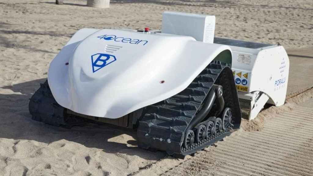 BeBot, el robot que limpia la playa.