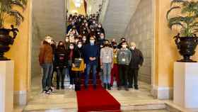 El concejal de Juventud en el Ayuntamiento de Salamanca, Ángel Fernández, ha recibido en la mañana de este domingo a los participantes
