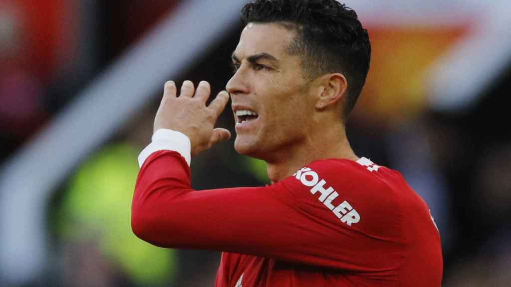 Cristiano Ronaldo se lamenta por una ocasión fallada