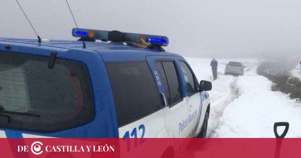 Rescatadas por la Policía Local de Ponferrada dos personas atrapadas por la nieve en el Morredero