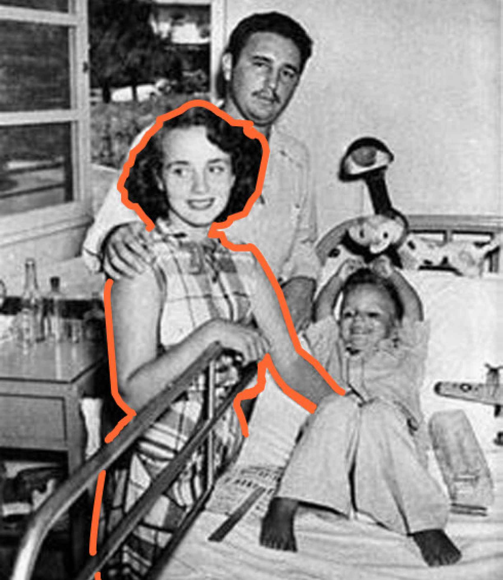 Fidel Castro con su primera mujer, Mirta Díaz-Balart, y el hijo de ambos, Fidelito. Ella se exilió en Madrid.