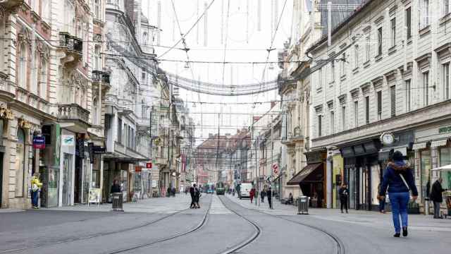 Imagen de una calle vacía de Austria durante el confinamiento. EP