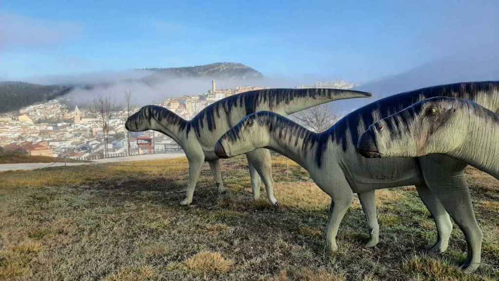 Persiguiendo la huella de los dinosaurios en España