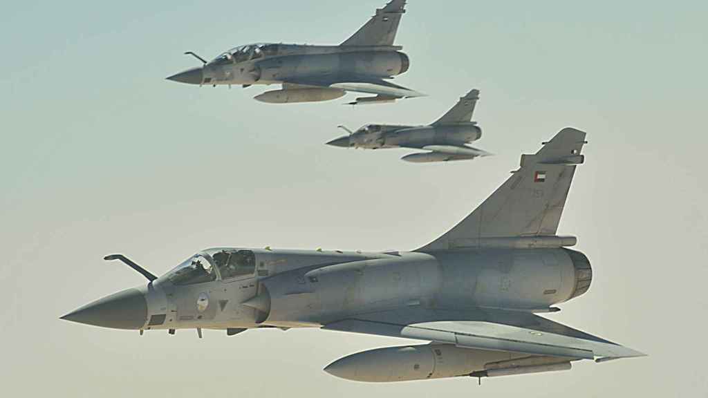 Varios aviones mirage 2000-9 de la Fuerza Aérea de los Emiratos Árabes.